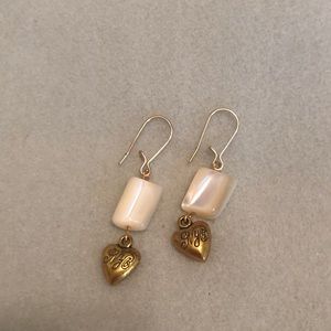 Classy cream and gold airings Shell bead